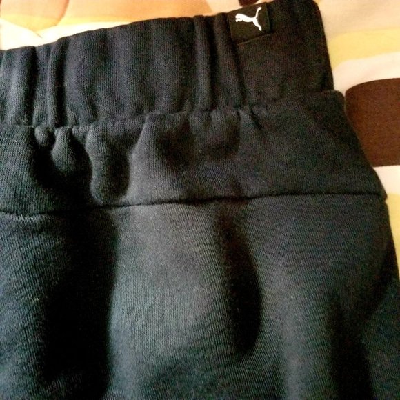 Puma - Picture 3 of 4